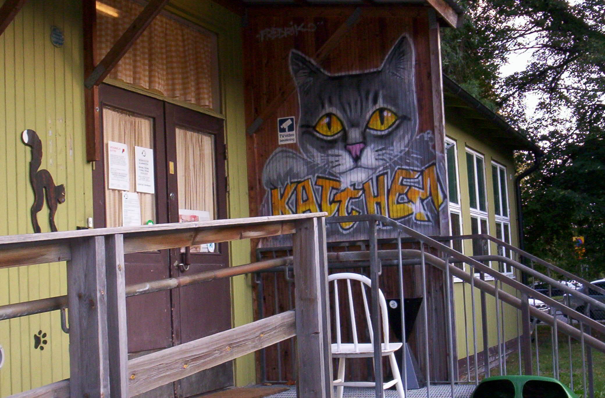 Katthemmets entré
